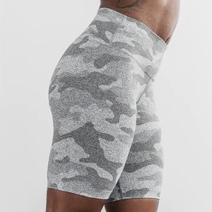 women’s NOBULL high rise short 8”